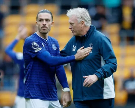 Moyes Boasts Attacking Weaponry that could Shake Off Anfield Curse